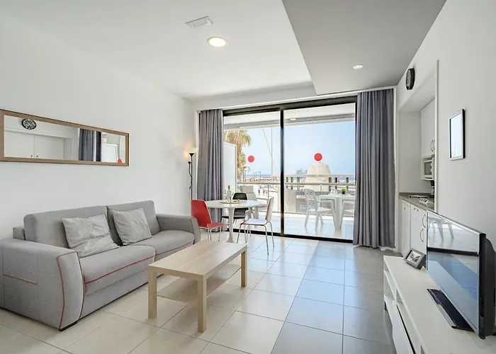 Apartmán Rentonthebeach Nº6 *