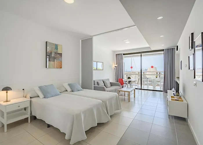 Apartmán Rentonthebeach Nº6 *
